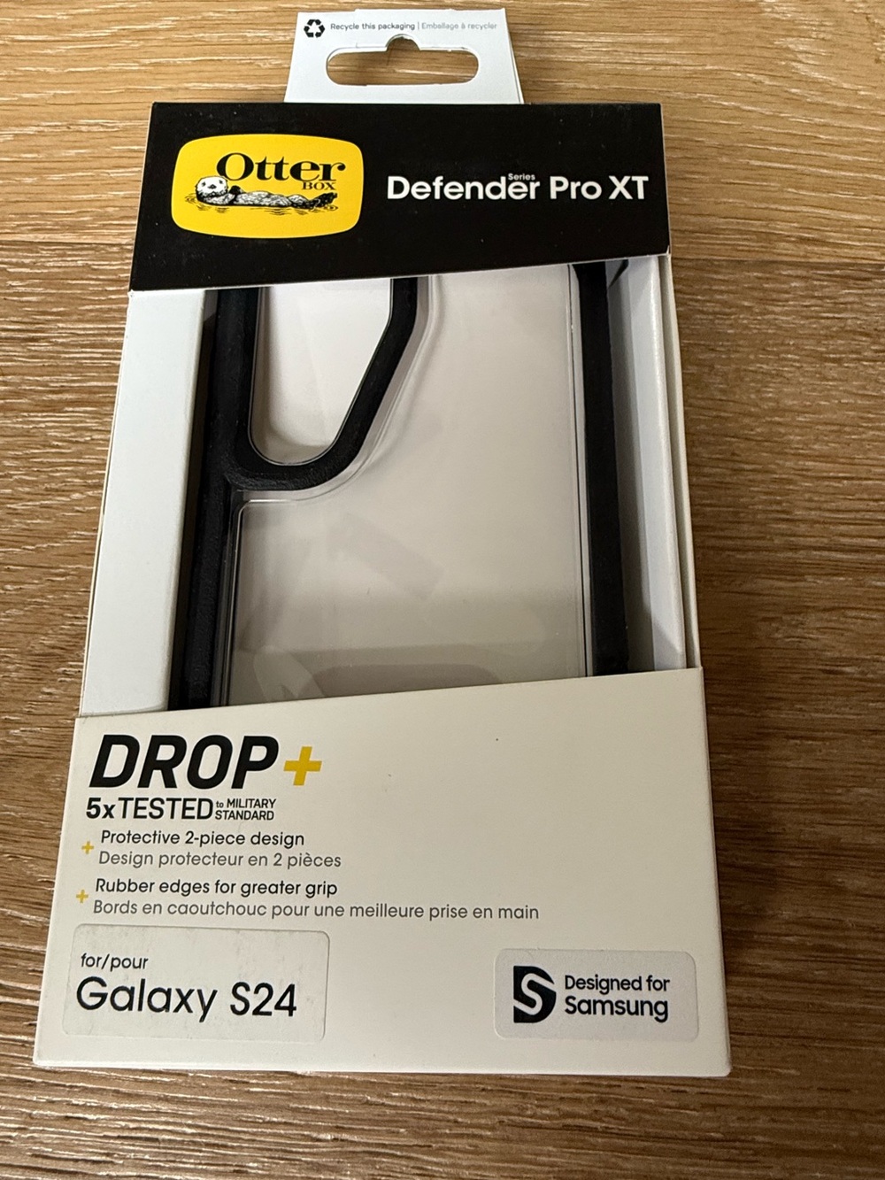 New OtterBox Defender Pro XT Case for Galaxy S24 black and clear see through
